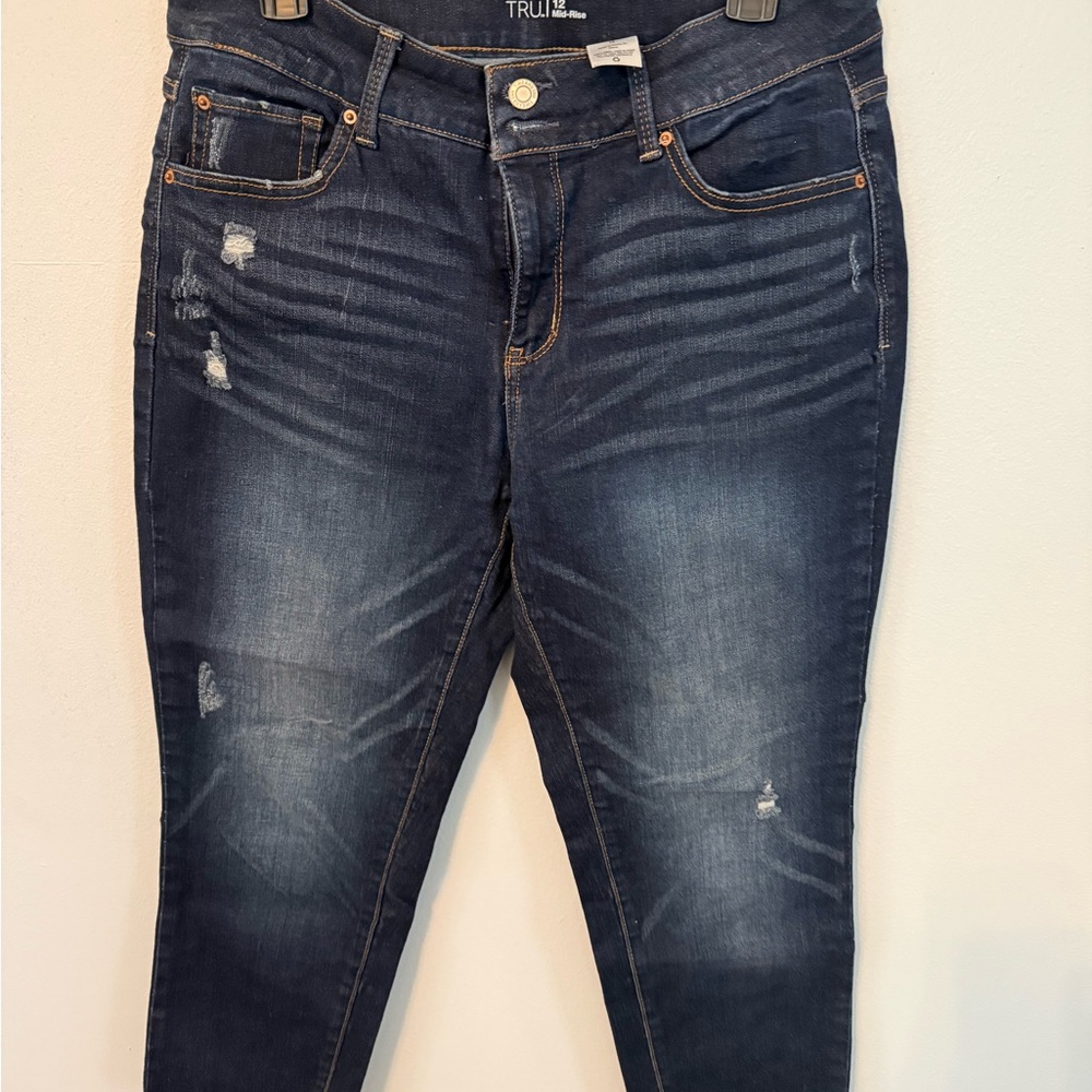 Time & Tru Women's Dark Wash Distressed Jeans - Blue, Size 12